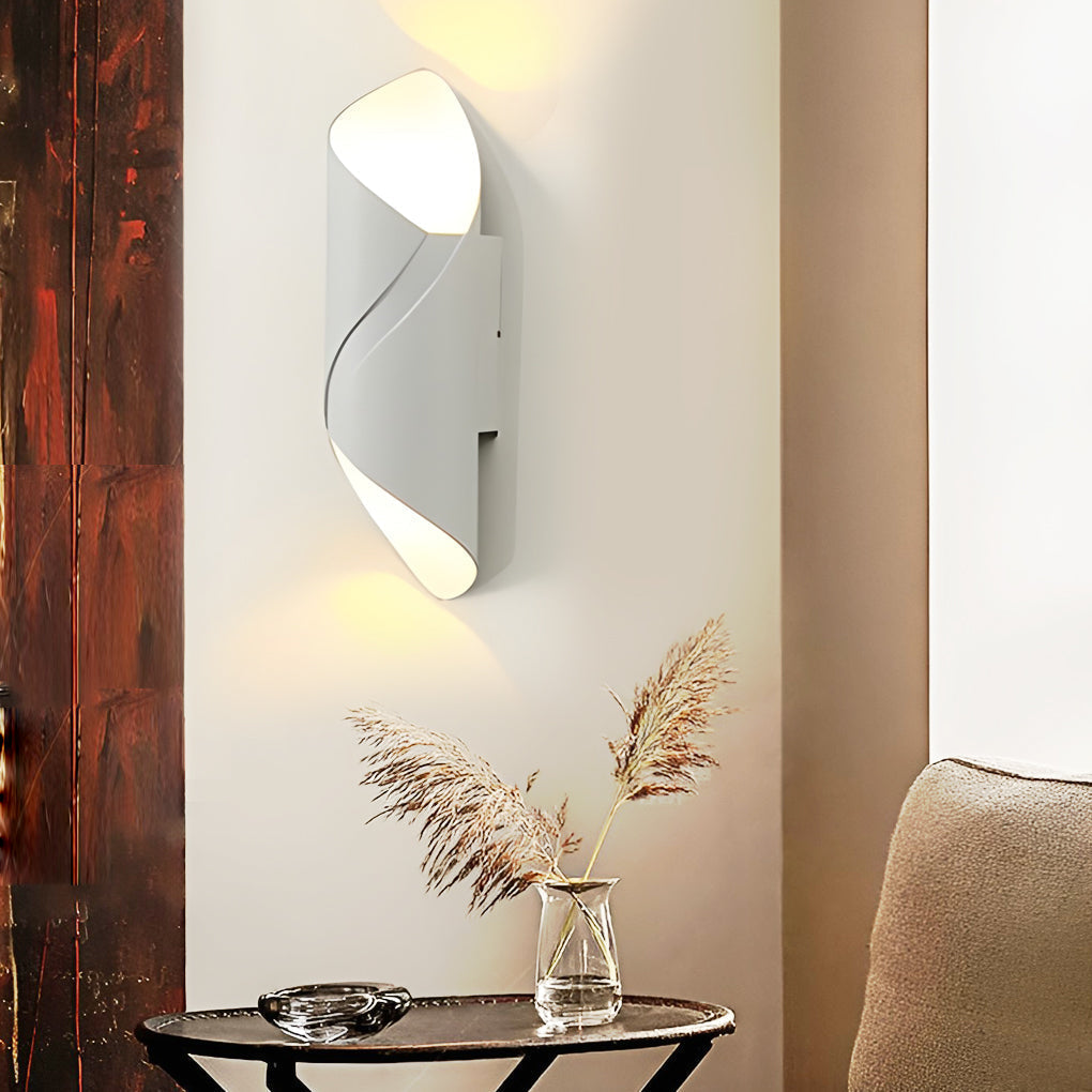 Modern Outdoor Wall Light | Spiral Black Metal Sconce