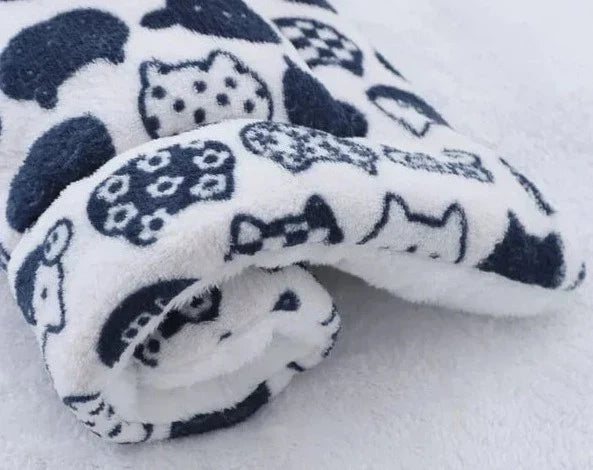 Pet Comfort Blanket | Soft Flannel Star Pattern Design