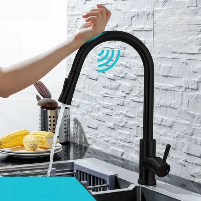 Smart Kitchen Faucet | Motion Sensor Pull-Out Spout