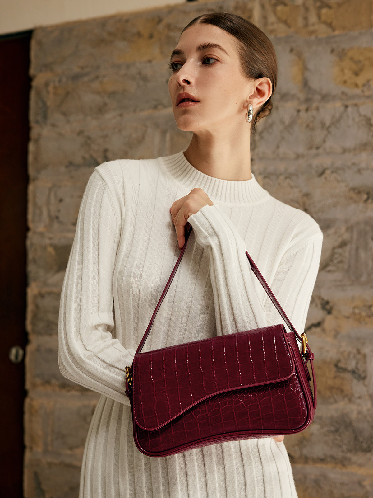 Croc Pattern Shoulder Bag | Wine Red Vegan Leather Design