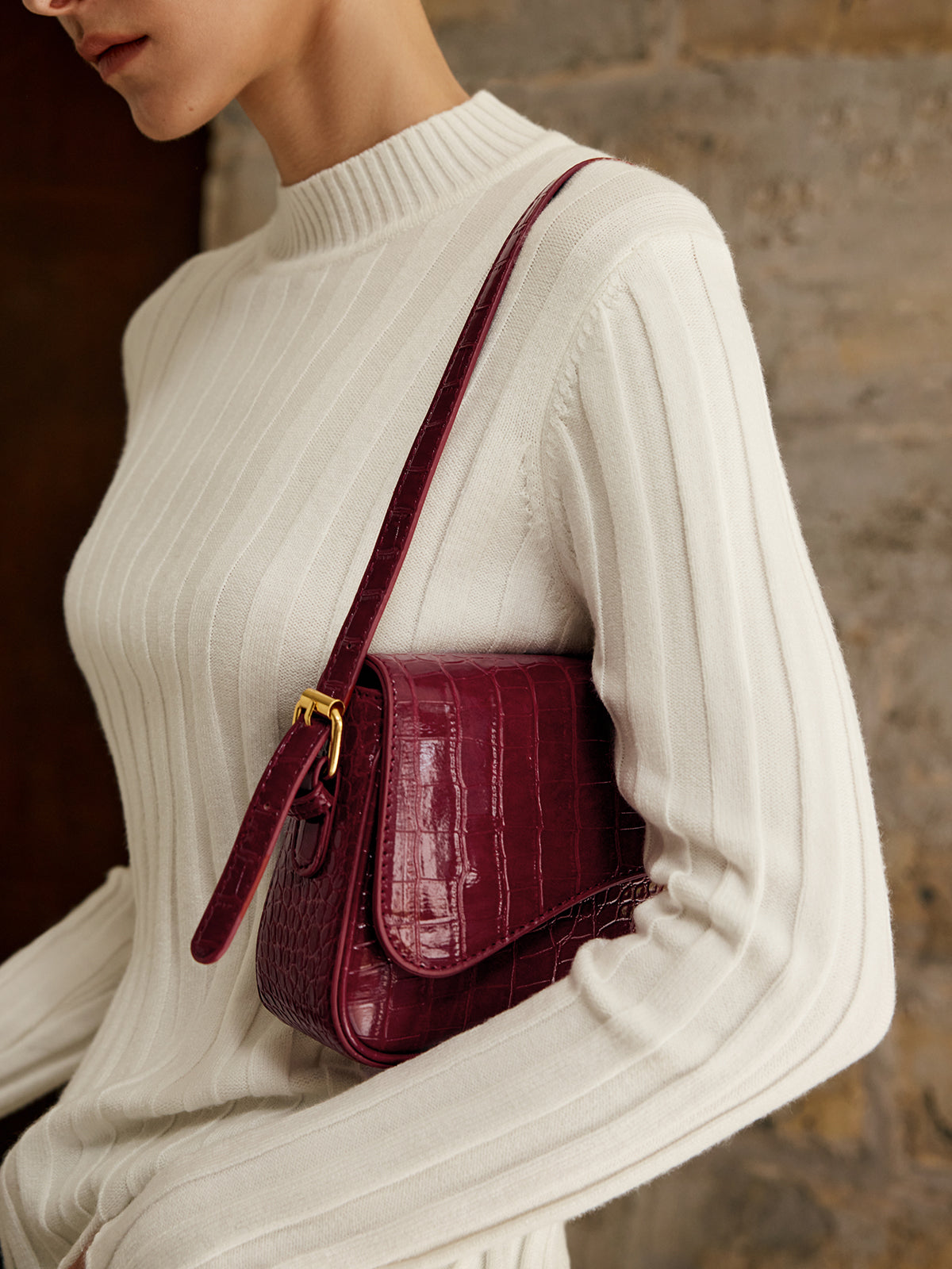 Croc Pattern Shoulder Bag | Wine Red Vegan Leather Design