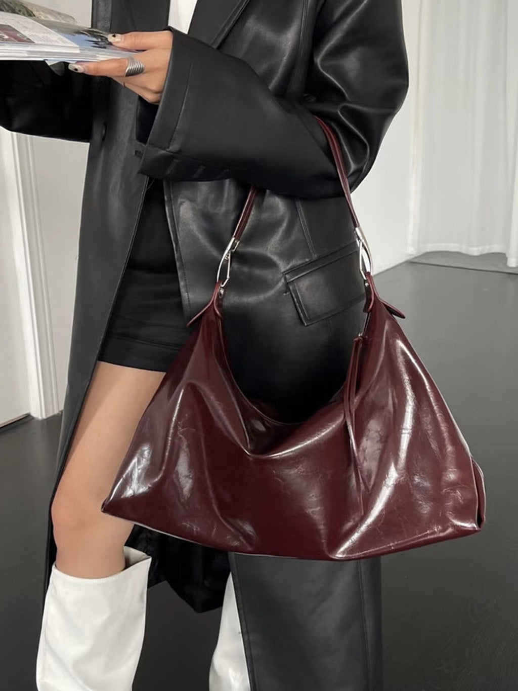 Leather Hobo Shoulder Bag | Burgundy Slouchy Design