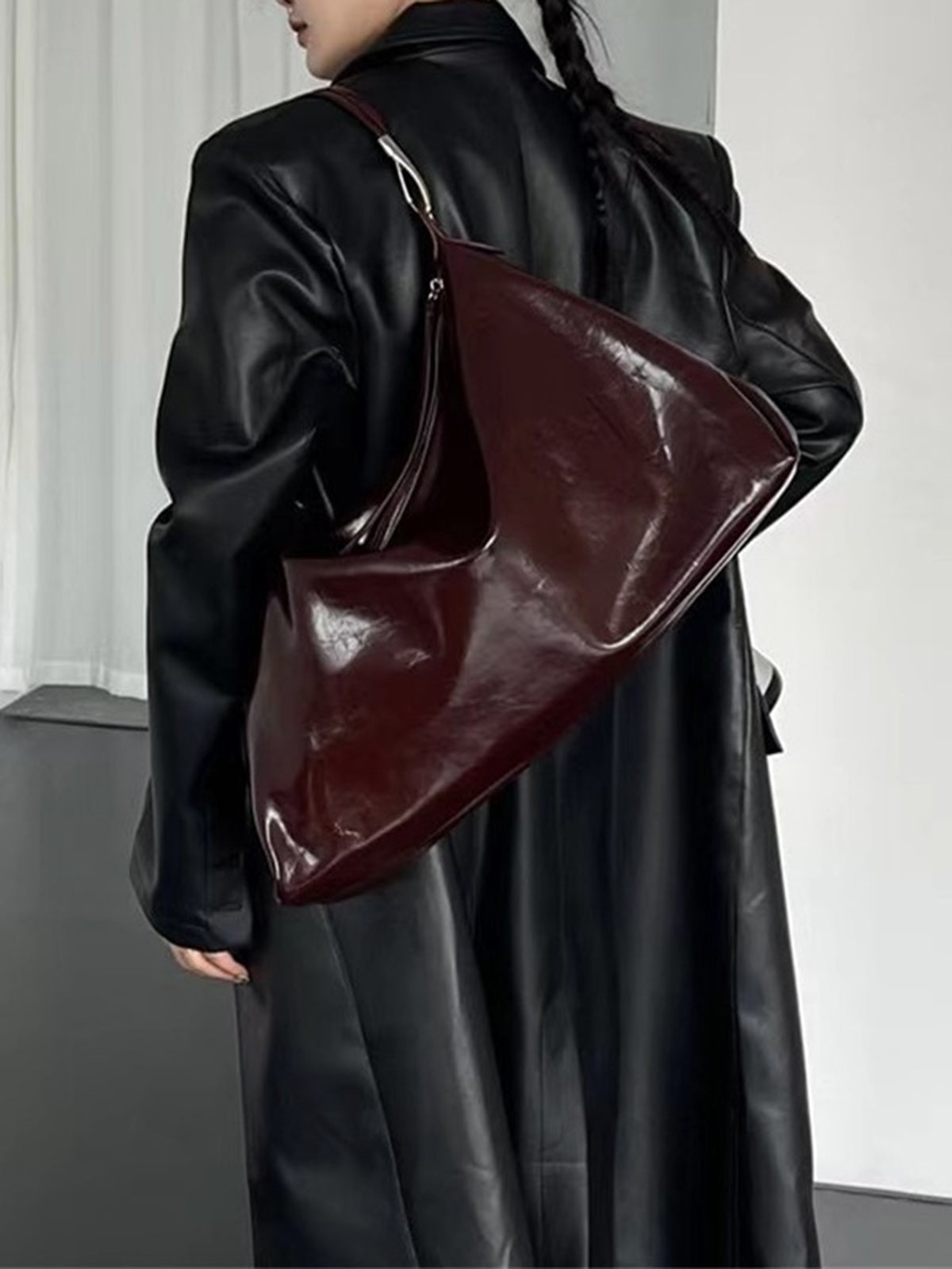 Leather Hobo Shoulder Bag | Burgundy Slouchy Design