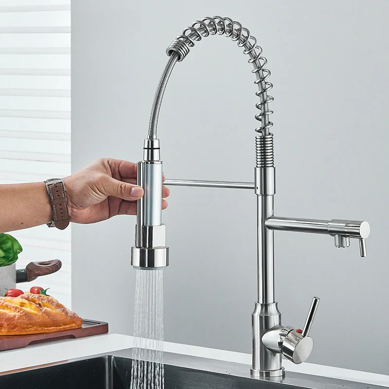 Professional Kitchen Faucet | Pull-Out Spray with 360° Rotation