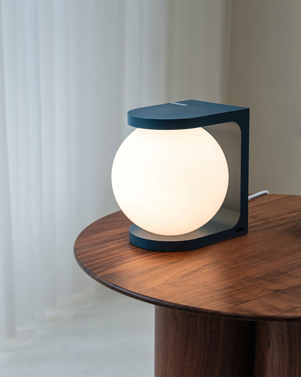 Modern Table Lamp | Wireless Charging Orb Design