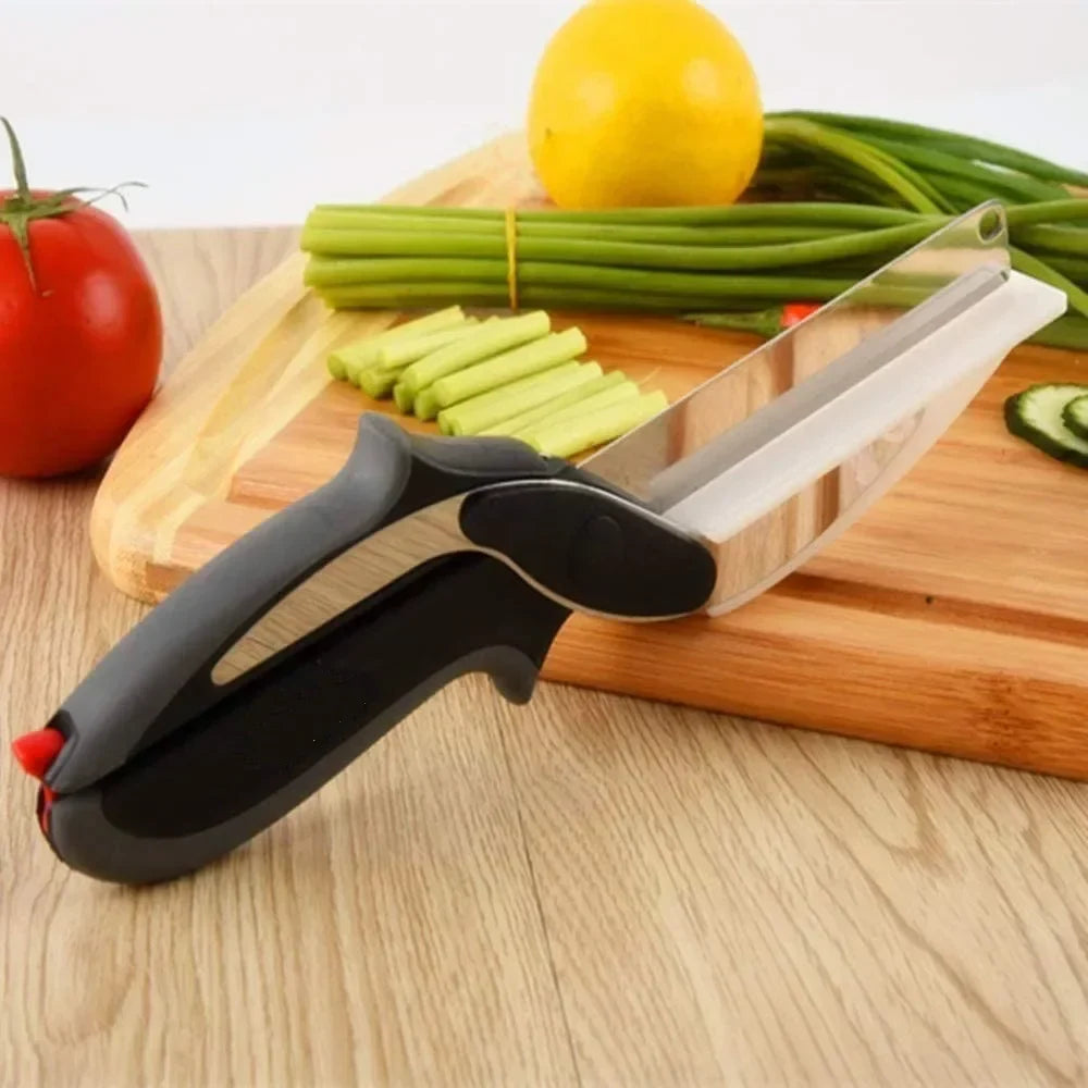 Smart Kitchen Scissors | 2-in-1 Cutting Board Design