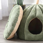 Plush Cat Bed | Pumpkin Shape Design For Winter Comfort