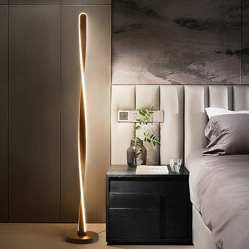 Modern LED Floor Lamp | Twisted Aluminum Design