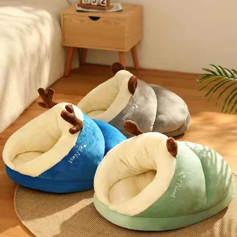 Cozy Pet Slipper Bed | Plush Coral Fleece Winter Nest