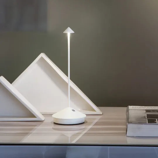 Modern LED Floor Lamp | Wireless Dimmable Design