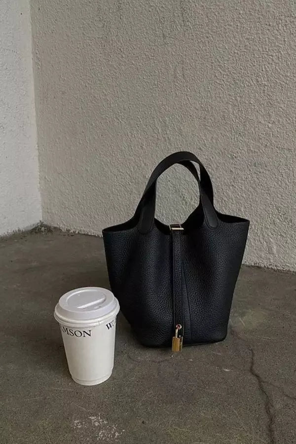 Classic Tote Handbag | Cream Textured Leather Look