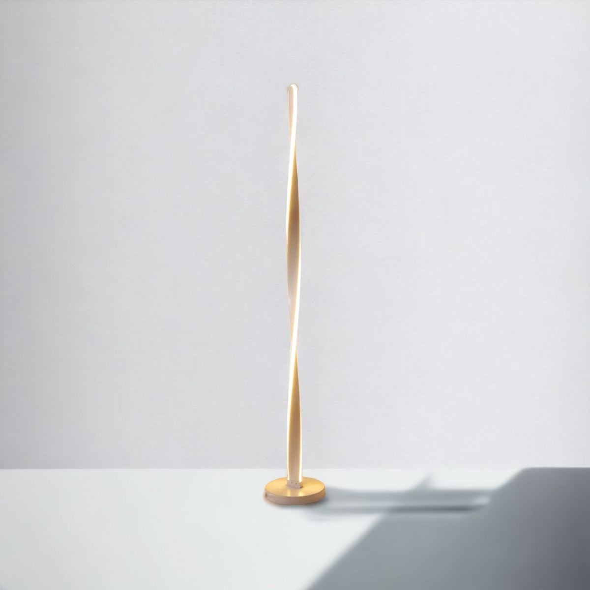 Modern LED Floor Lamp | Twisted Aluminum Design