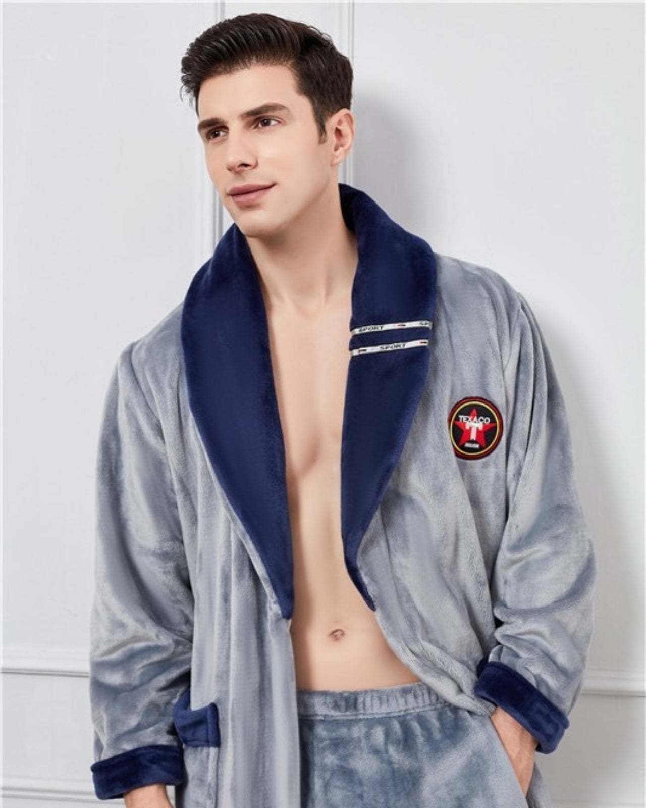 Men's Plush Bathrobe | Grey Fleece With Navy Trim